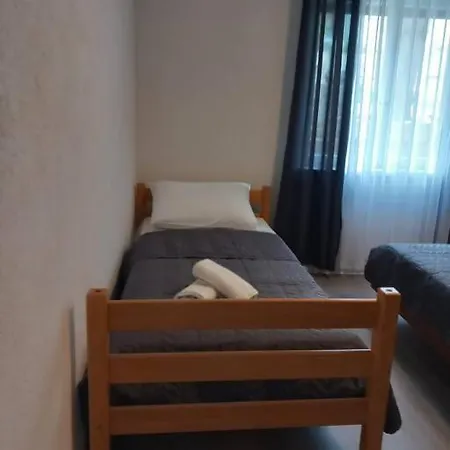 Dora-100m From The Apartment Makarska